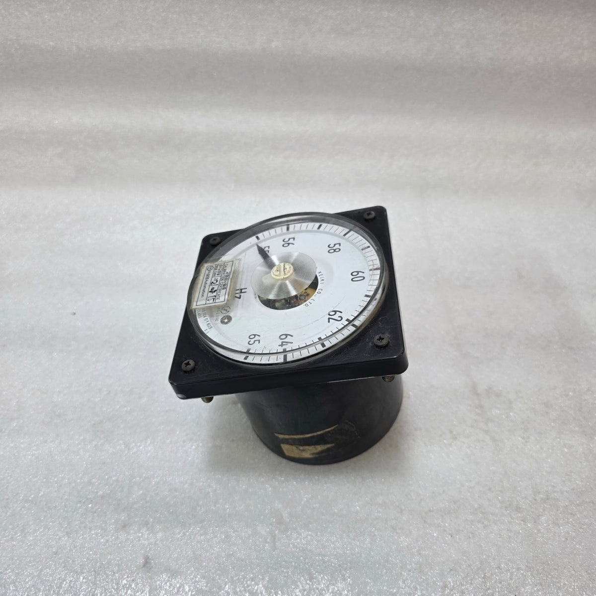 TOYO KEIKI FVF-11 55–65 HZ ANALOG FREQUENCY METER 110V CLASS 0.5