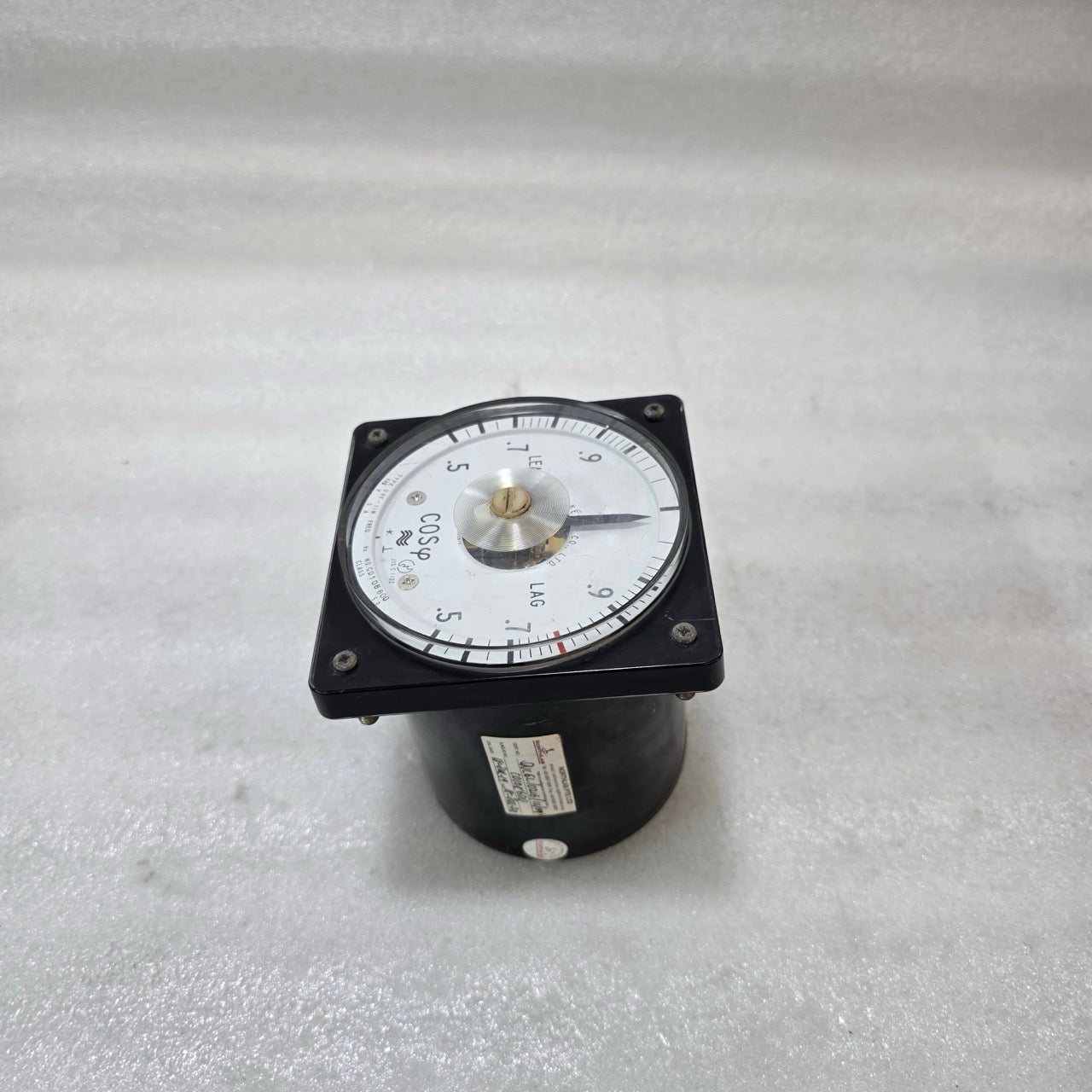 TOYO KEIKI UVF-11N ANALOG POWER FACTOR METER COSΦ 115V 5A LEAD/LAG