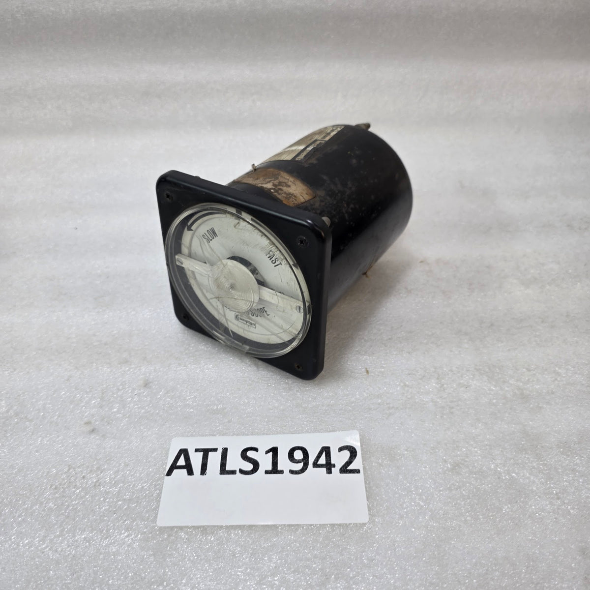 CROMPTON 077-140 SYNCHROSCOPE METER 120V 50/60HZ PANEL MOUNT ANALOG GENERATOR SY