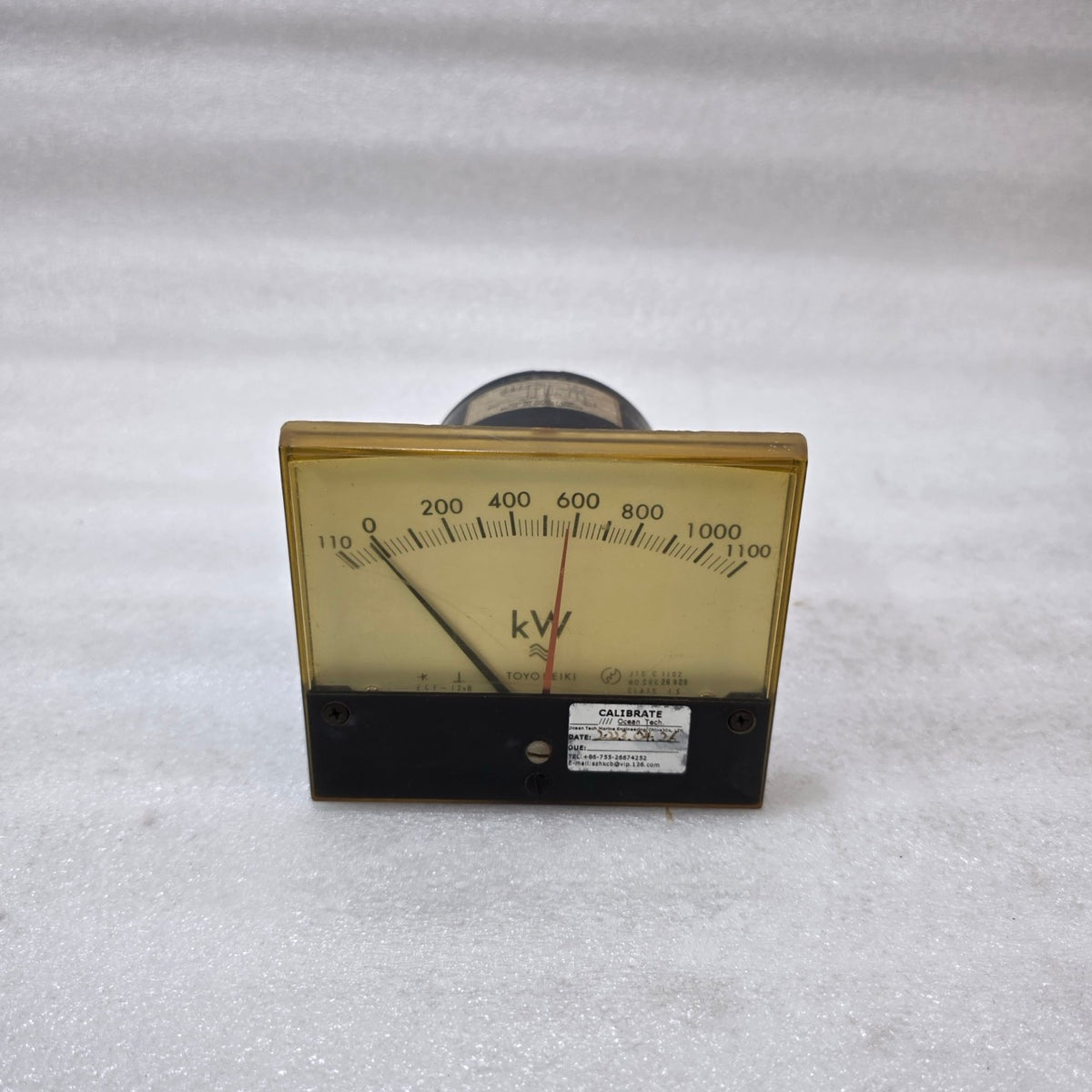 TOYO KEIKI ECF-12NB ANALOG KW METER 0–1100KW PANEL MOUNT INDUSTRIAL POWER METER