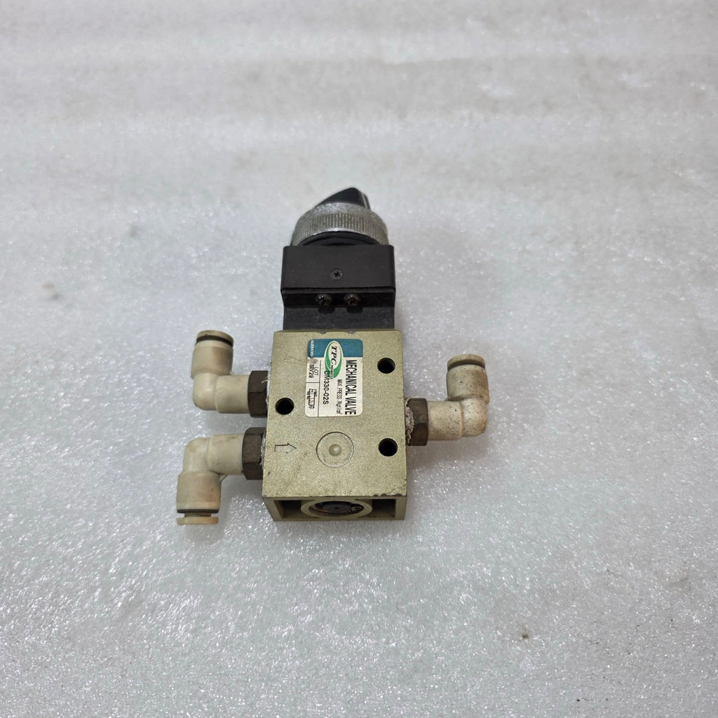 TPC DM330-02S MECHANICAL VALVE PNEUMATIC DIRECTIONAL CONTROL VALVE MAX 7 KG/CM²