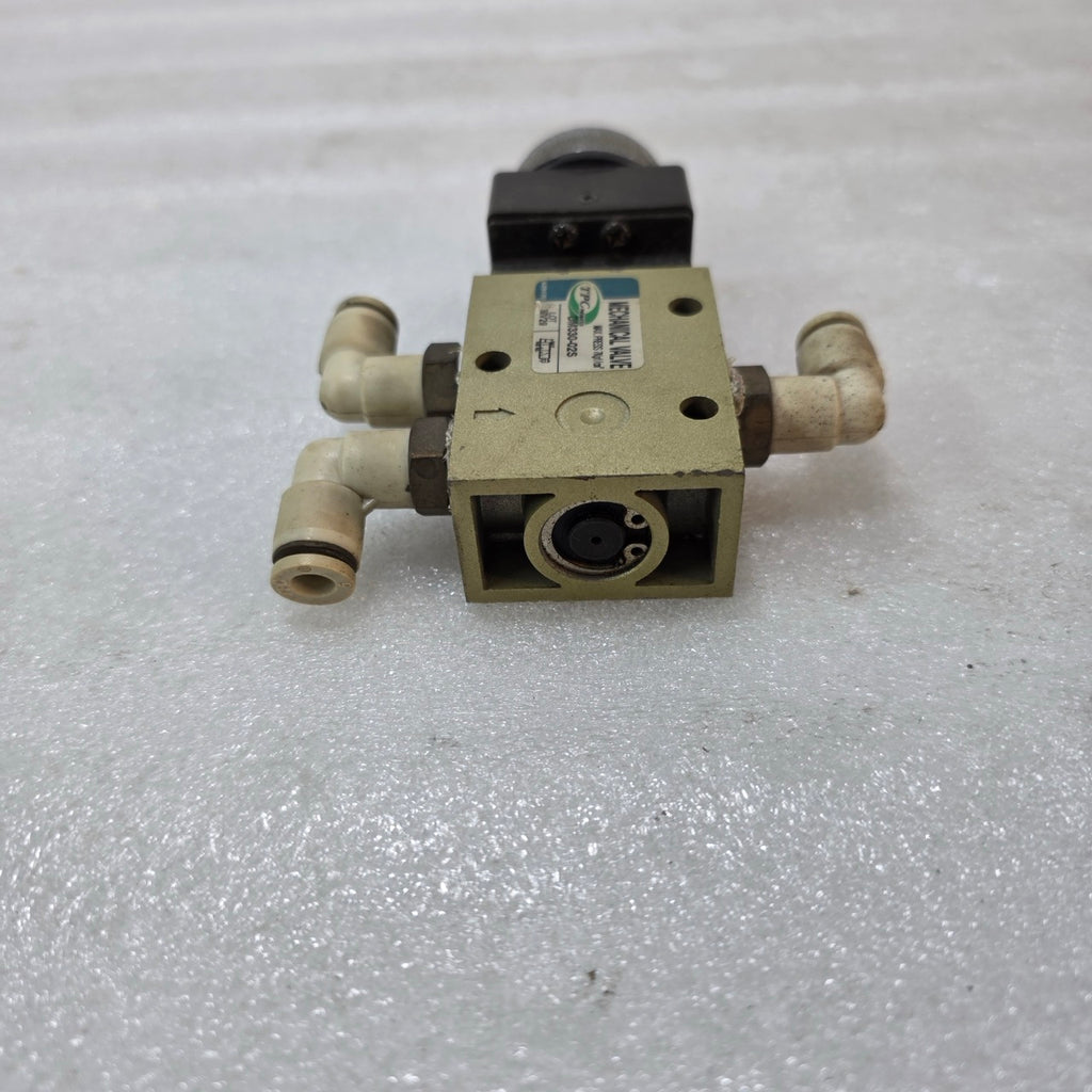 TPC DM330-02S MECHANICAL VALVE PNEUMATIC DIRECTIONAL CONTROL VALVE MAX 7 KG/CM²