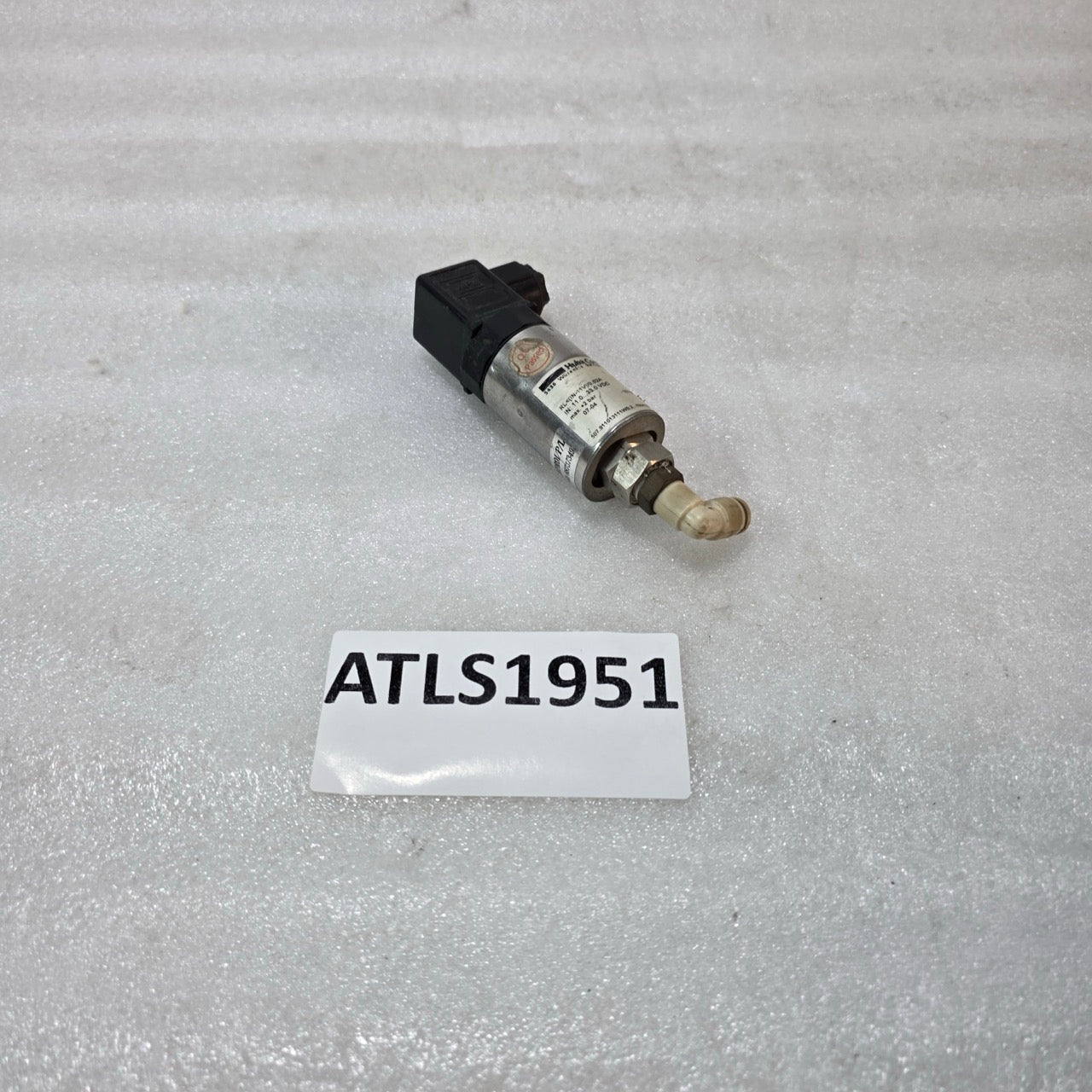 HUBA CONTROL 507 PRESSURE TRANSMITTER 0.2–1 BAR 4–20MA 507.911013111 OUTPUT INDU