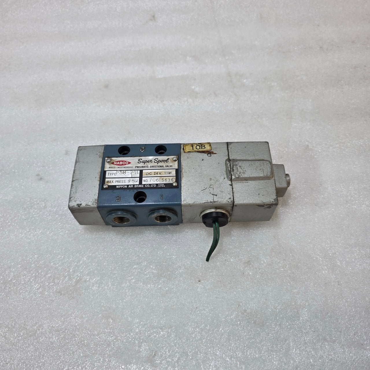 NABCO PSM-33E-P PNEUMATIC DIRECTIONAL CONTROL VALVE 24V DC SUPER SPOOL VALVE 9 K