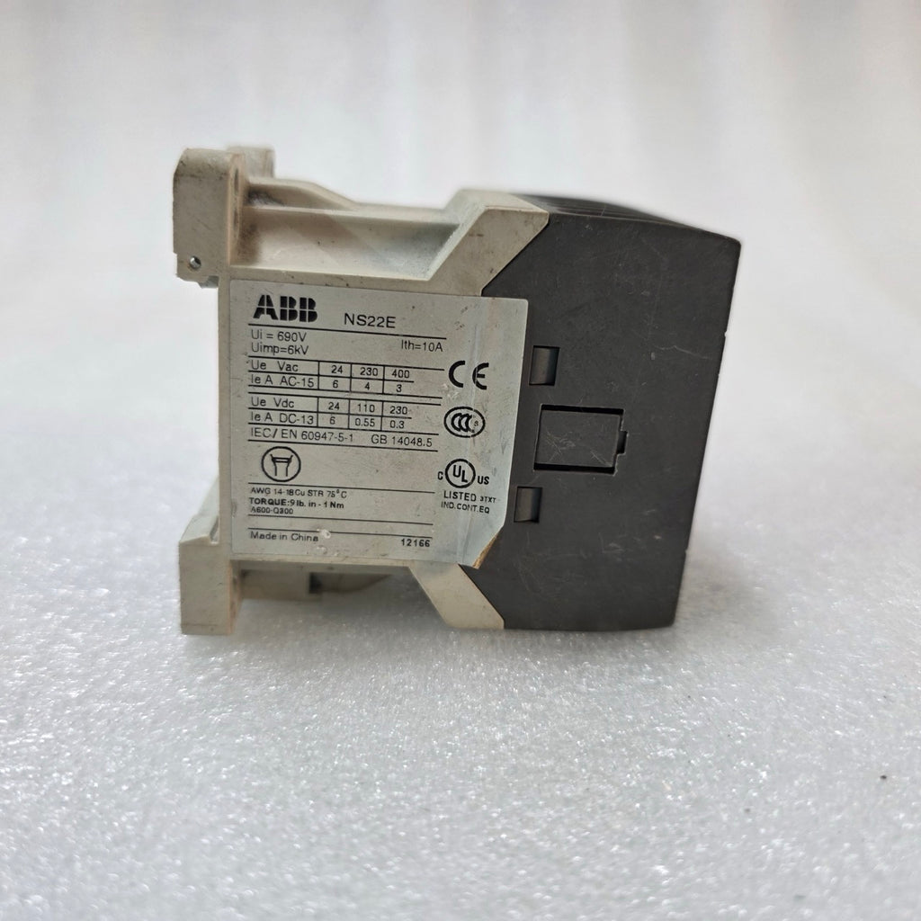 ABB NS22E-26 AUXILIARY CONTACT BLOCK | 2NO + 2NC | 10A | 230V AC