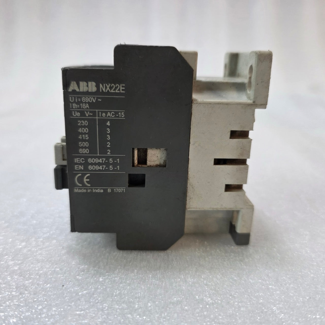 ABB NX22E AUXILIARY CONTACTOR BLOCK 2NO+2NC 16A CONTROL INDUSTRIAL RELAY 230V