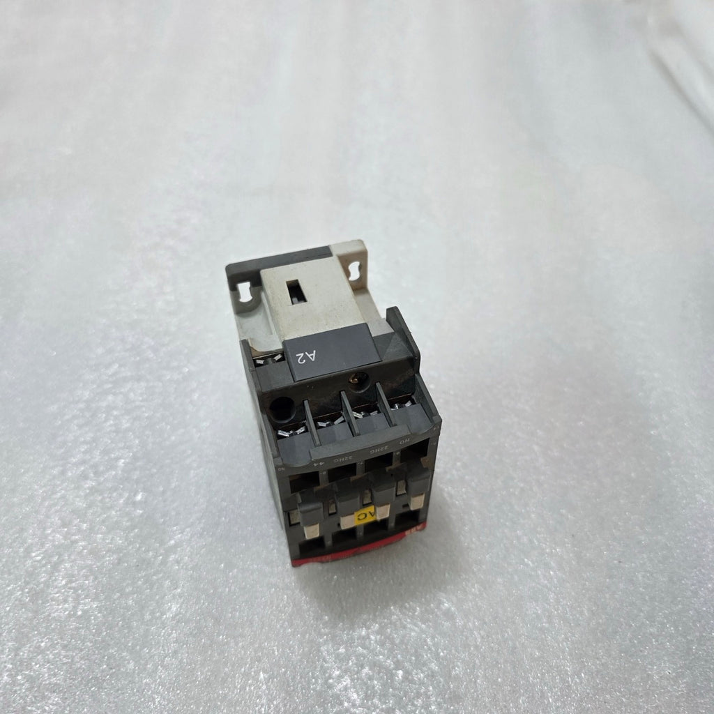 ABB NX22E AUXILIARY CONTACTOR BLOCK 2NO+2NC 16A CONTROL INDUSTRIAL RELAY 230V