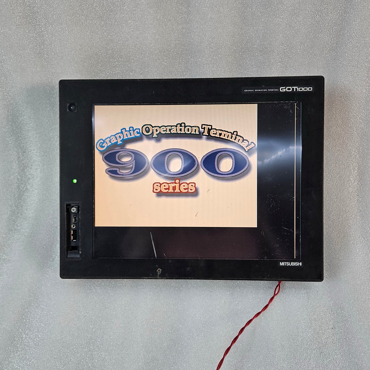 MITSUBISHI GT1685M-STBD GRAPHIC OPERATION TERMINAL HMI WITH GT15-QBUS INTERFACE