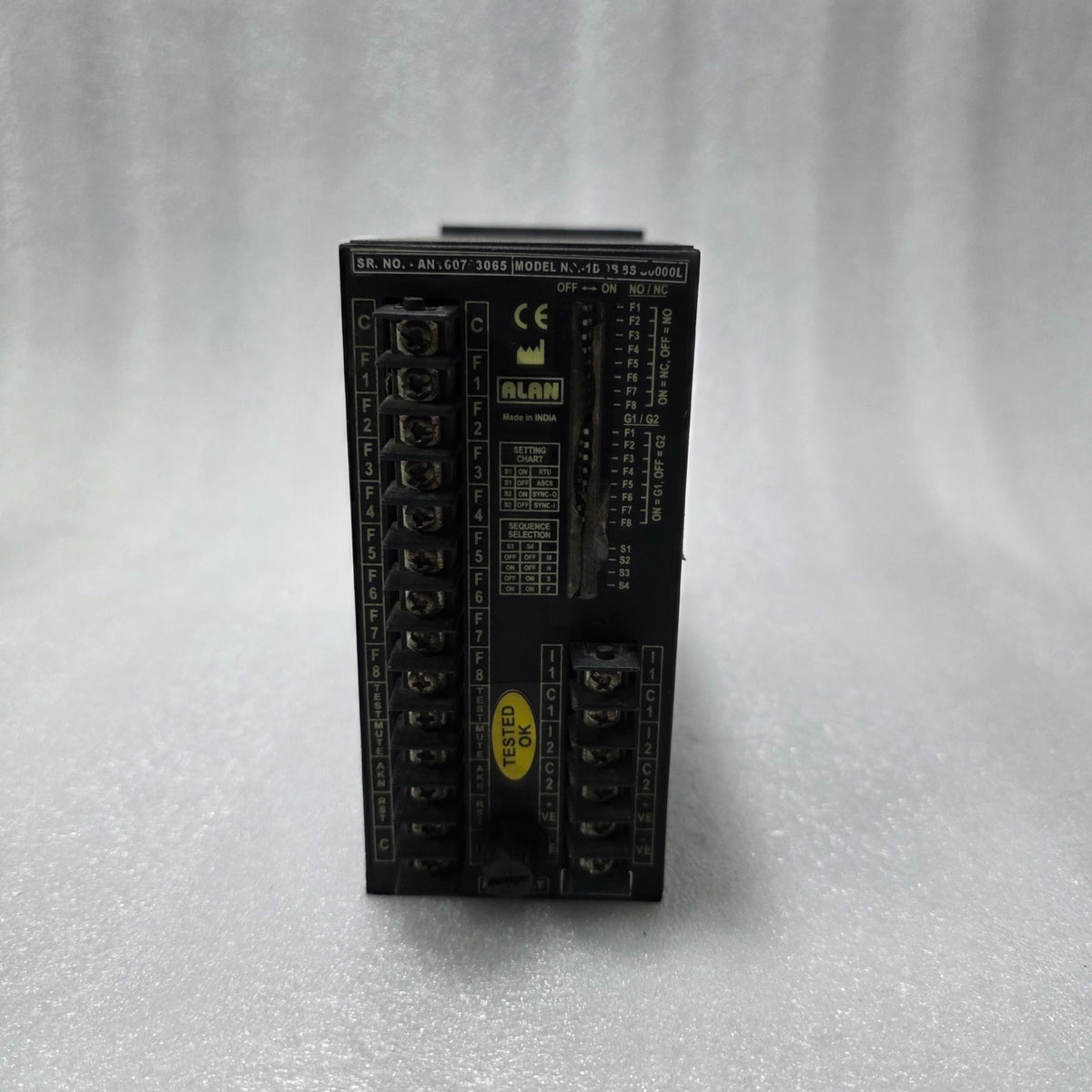 ALAN ALARM ANNUNCIATOR PANEL 8 WINDOW - MODEL 1D 1935 30000L