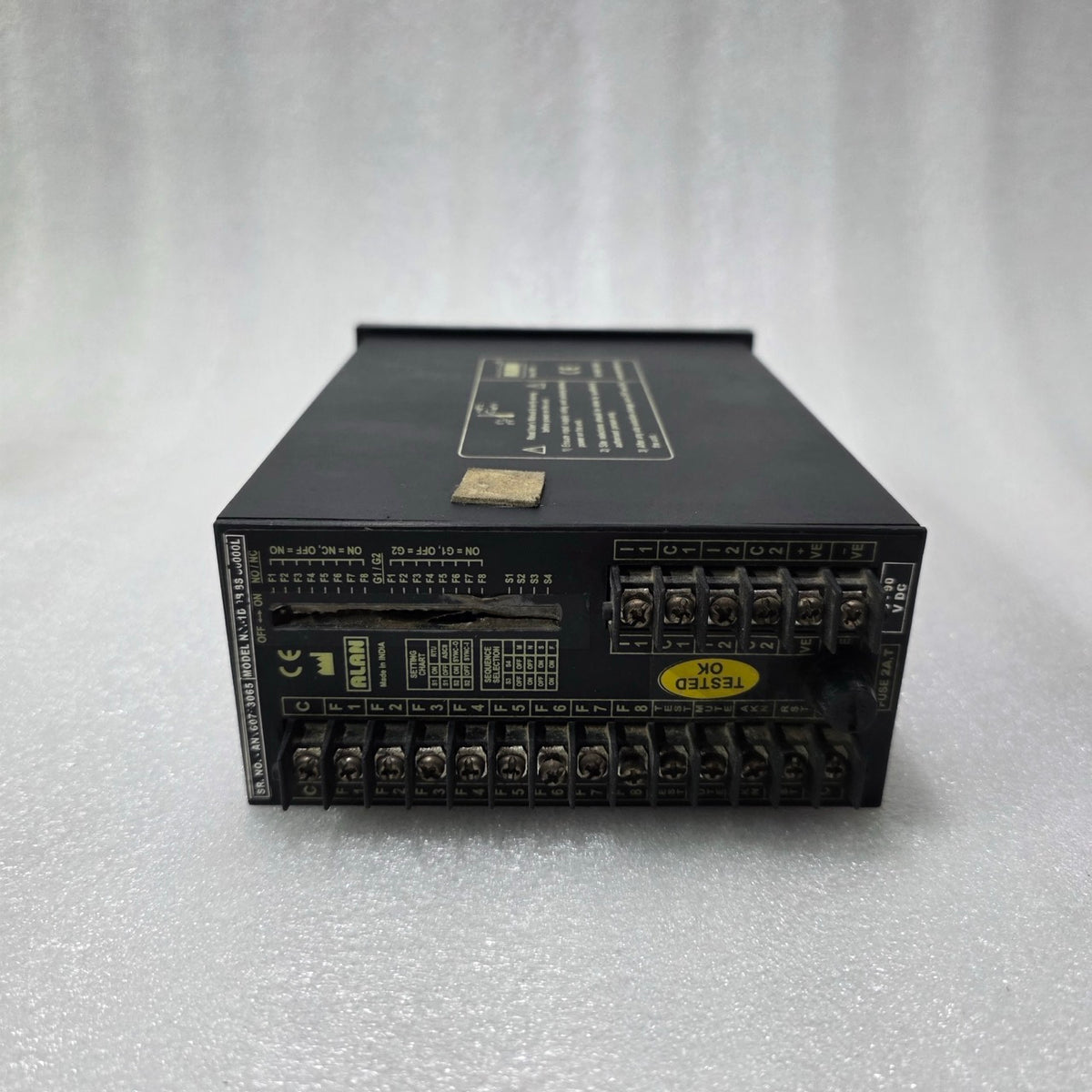 ALAN ALARM ANNUNCIATOR PANEL 8 WINDOW - MODEL 1D 1935 30000L