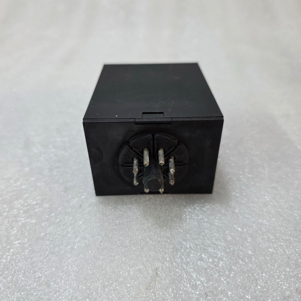 ABB SSAC TRM120A2Y180 TIME DELAY RELAY, 120VAC, ADJUSTABLE 2–180 SECONDS TIMER R
