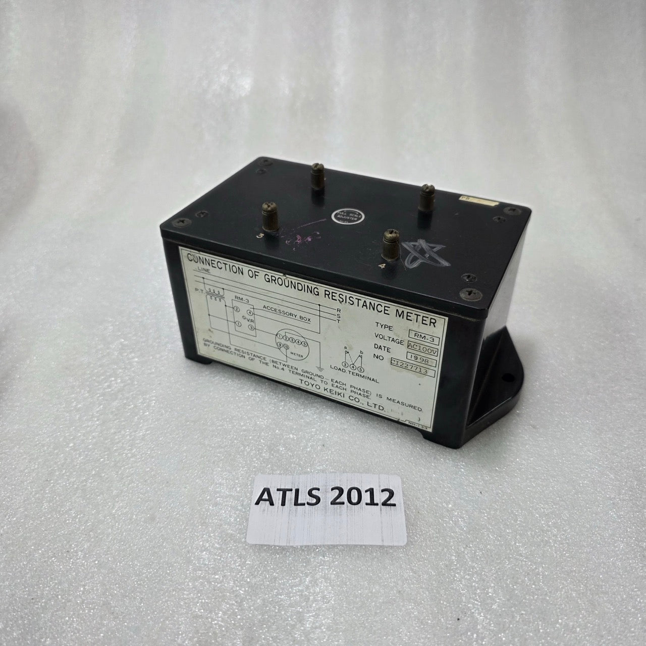 TOYO KEIKI RM-3 GROUNDING RESISTANCE METER, AC 100V, INDUSTRIAL EARTH RESISTANCE