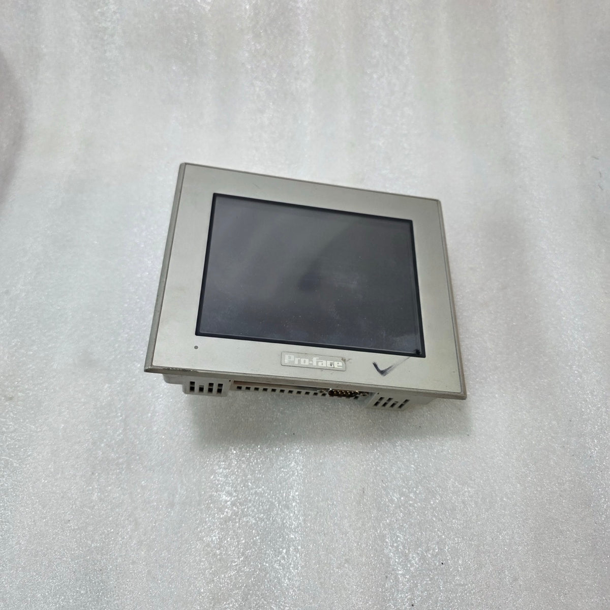 PRO-FACE LT3301-L1-D24-C TOUCH PANEL HMI, 24VDC OPERATOR INTERFACE 3583401-14