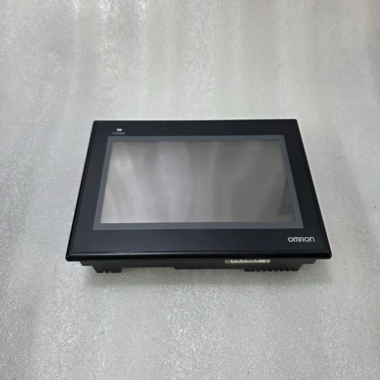 OMRON NB7W-TW00B HMI TOUCH PANEL 7” INTERACTIVE DISPLAY 24VDC