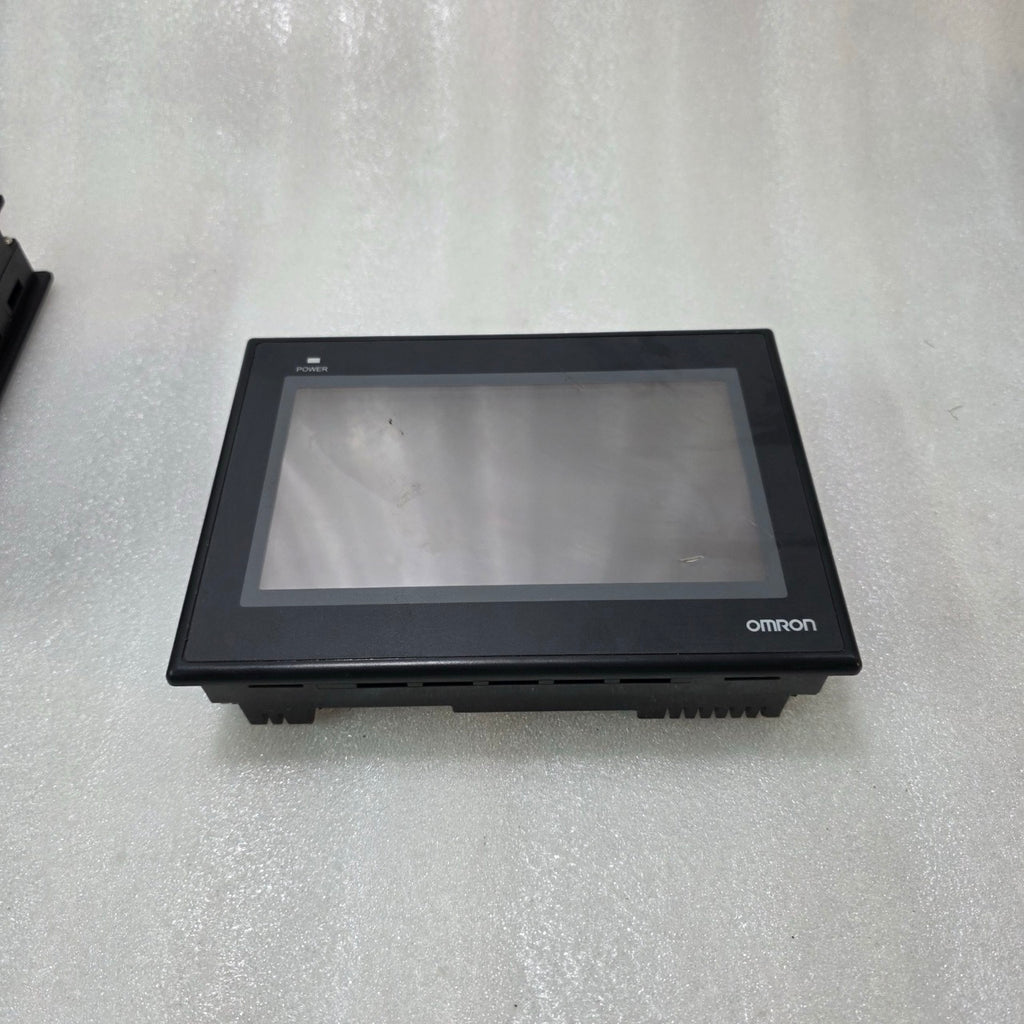 OMRON NB7W-TW00B HMI TOUCH PANEL 7” INTERACTIVE DISPLAY, 24VDC, ETHERNET & DUAL