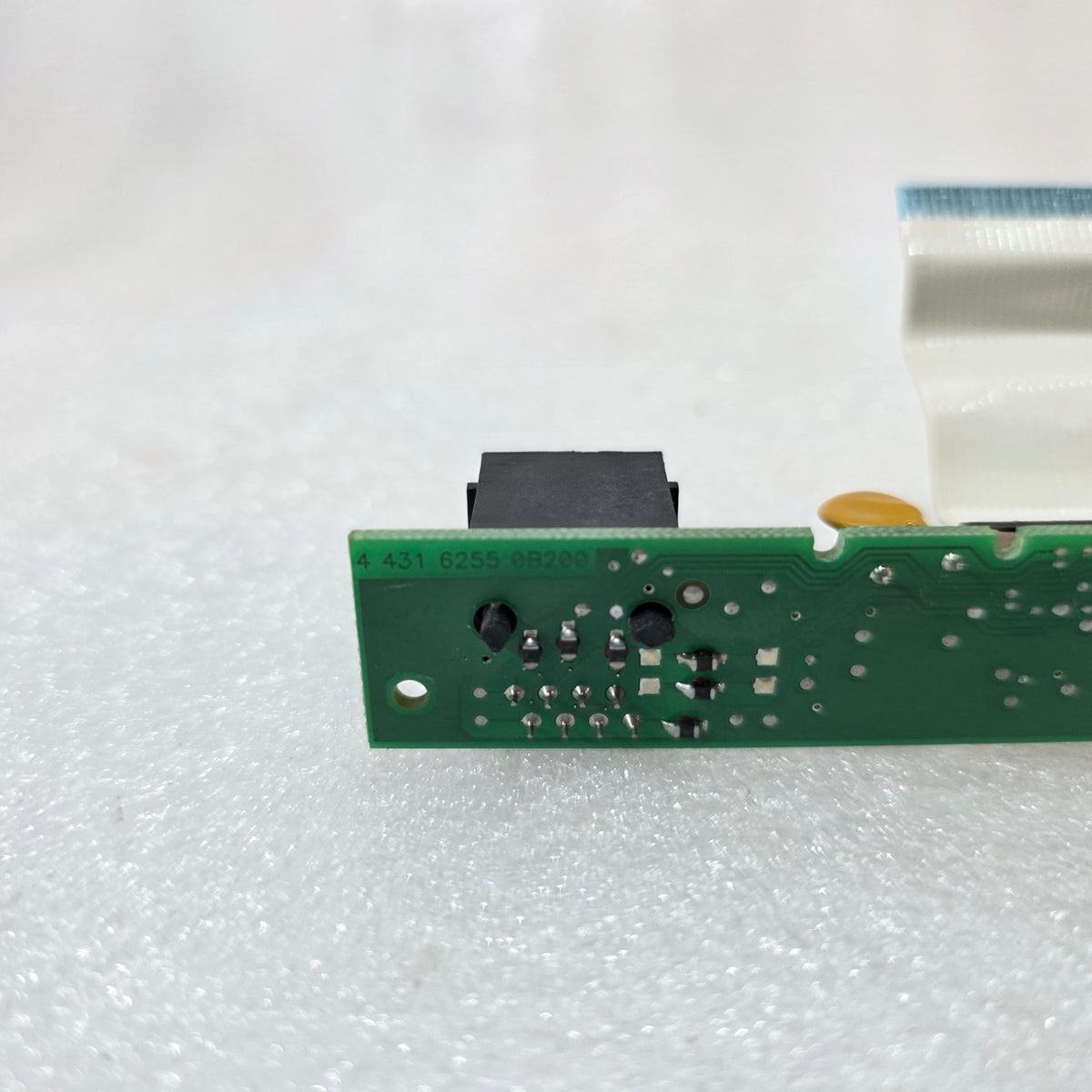 INDUSTRIAL PCB / INSULATION BOARD 4-431 6255 0B200 – VT-8 ELECTRONIC MODULE