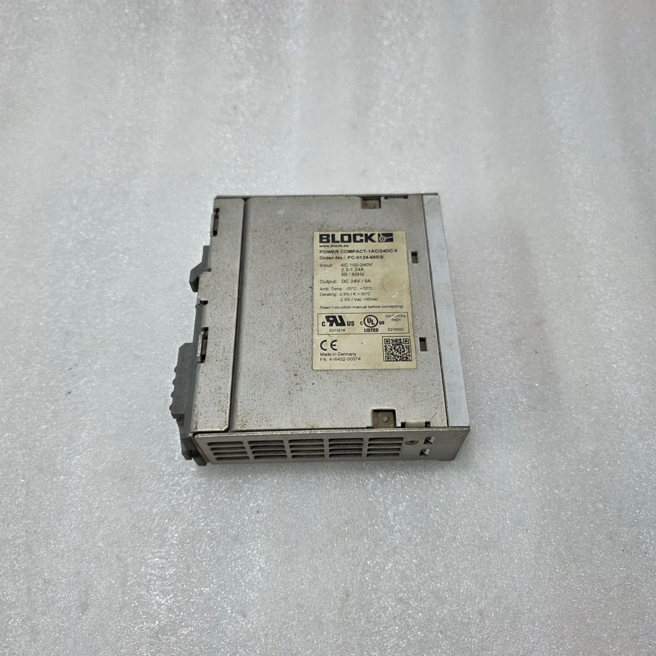 BLOCK POWER COMPACT-1AC/24DC-5 POWER SUPPLY 24V DC 5A OUTPUT 100-240V AC INPUT P