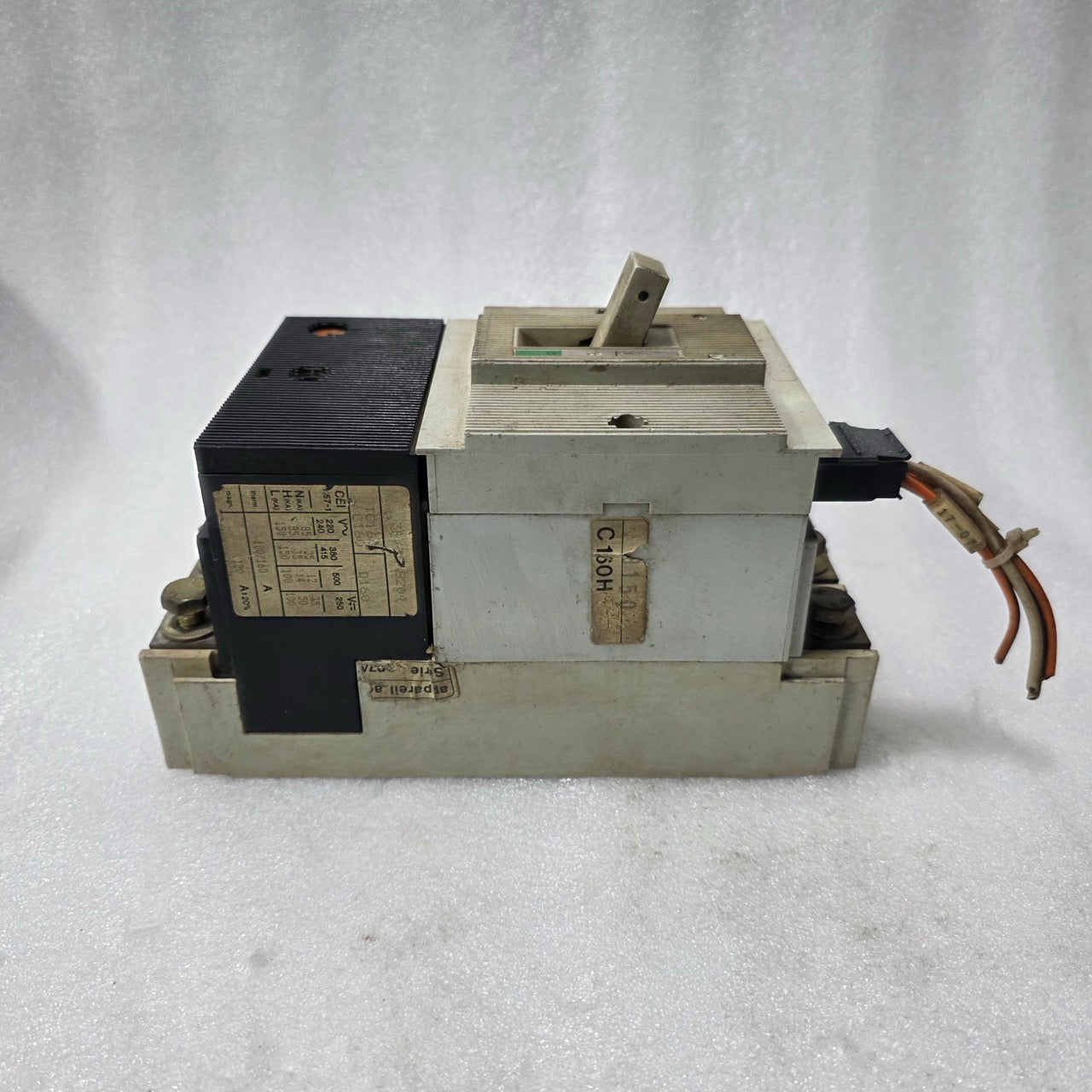 MERLIN GERIN COMPACT C160H 160A 3 POLE MCCB CIRCUIT BREAKER 660V AC