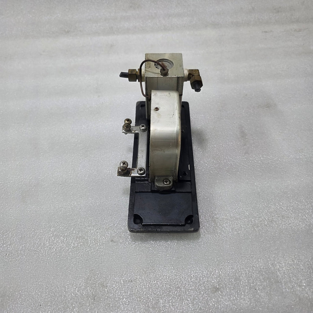 NAKAKITA SEISAKUSHO PNEUMATIC PRESSURE REGULATOR WITH GAUGE 0-1.5 KG/CM²