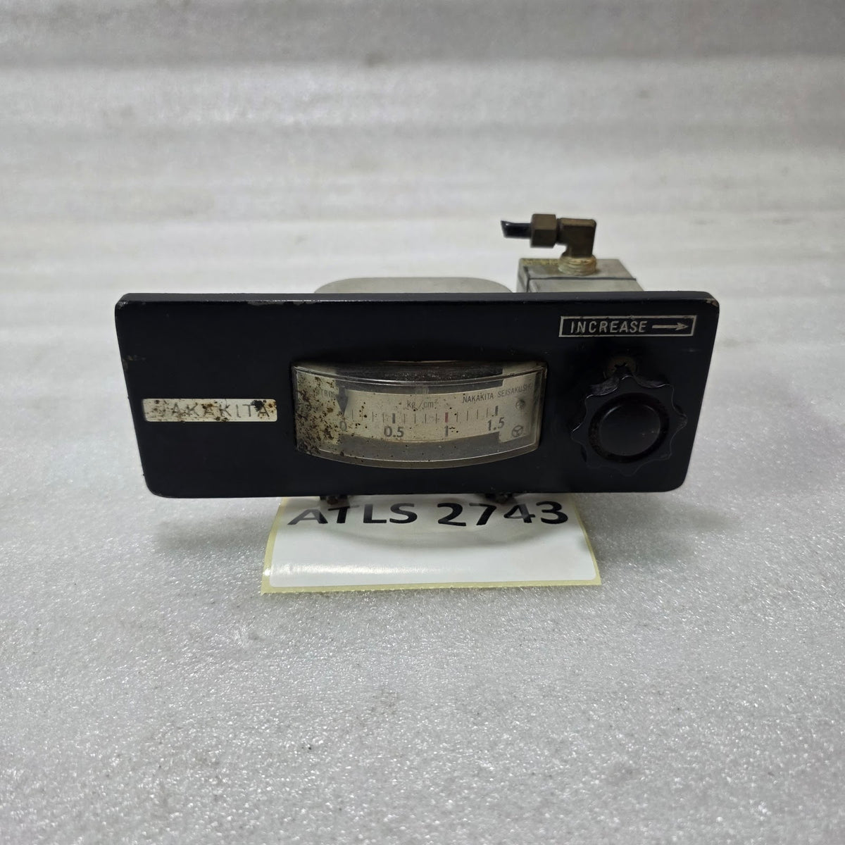 NAKAKITA SEISAKUSHO PNEUMATIC PRESSURE REGULATOR WITH GAUGE 0-1.5 KG/CM²