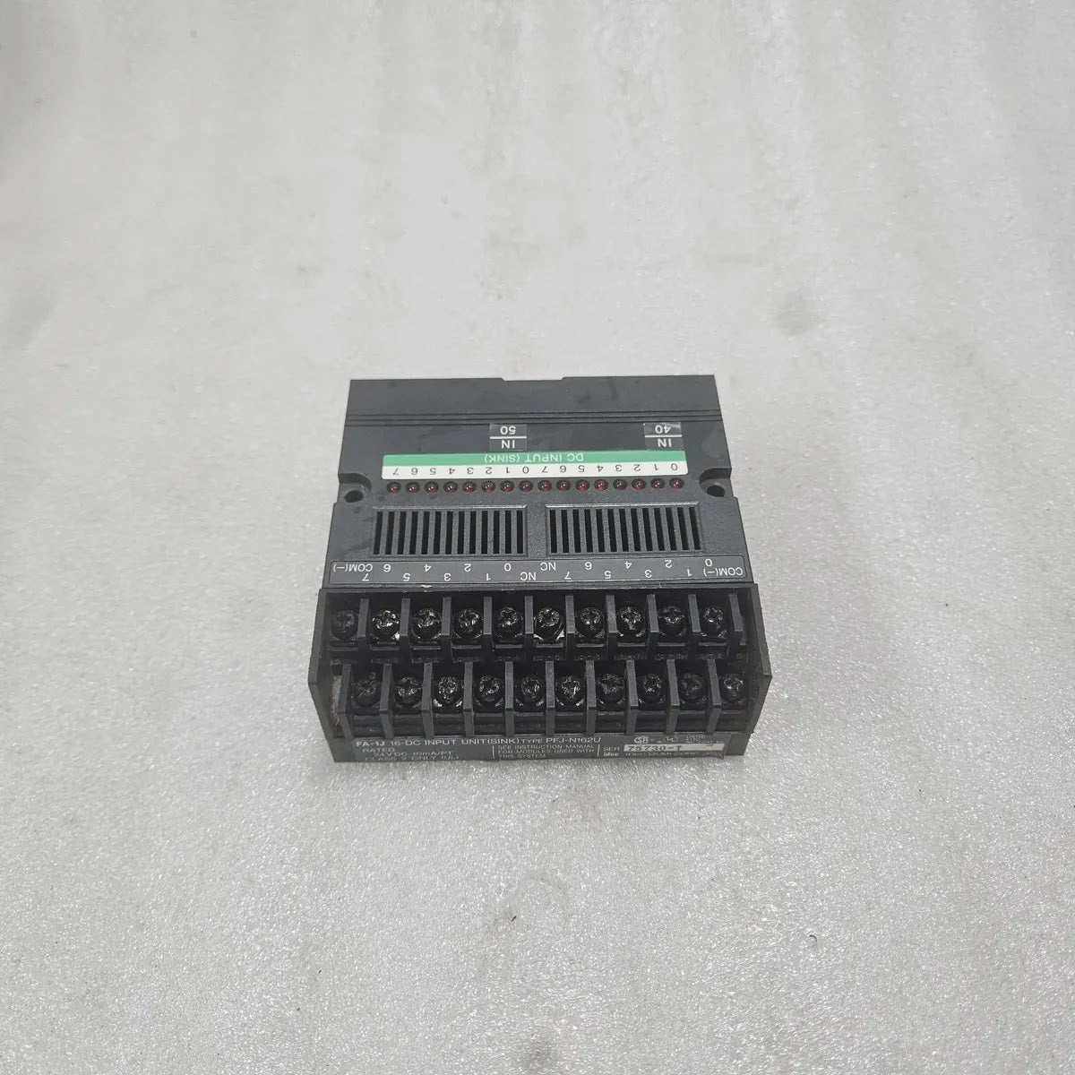IDEC PFJ-N162U FA-1J 16-DC Input Unit Sink 24V DC 10mA