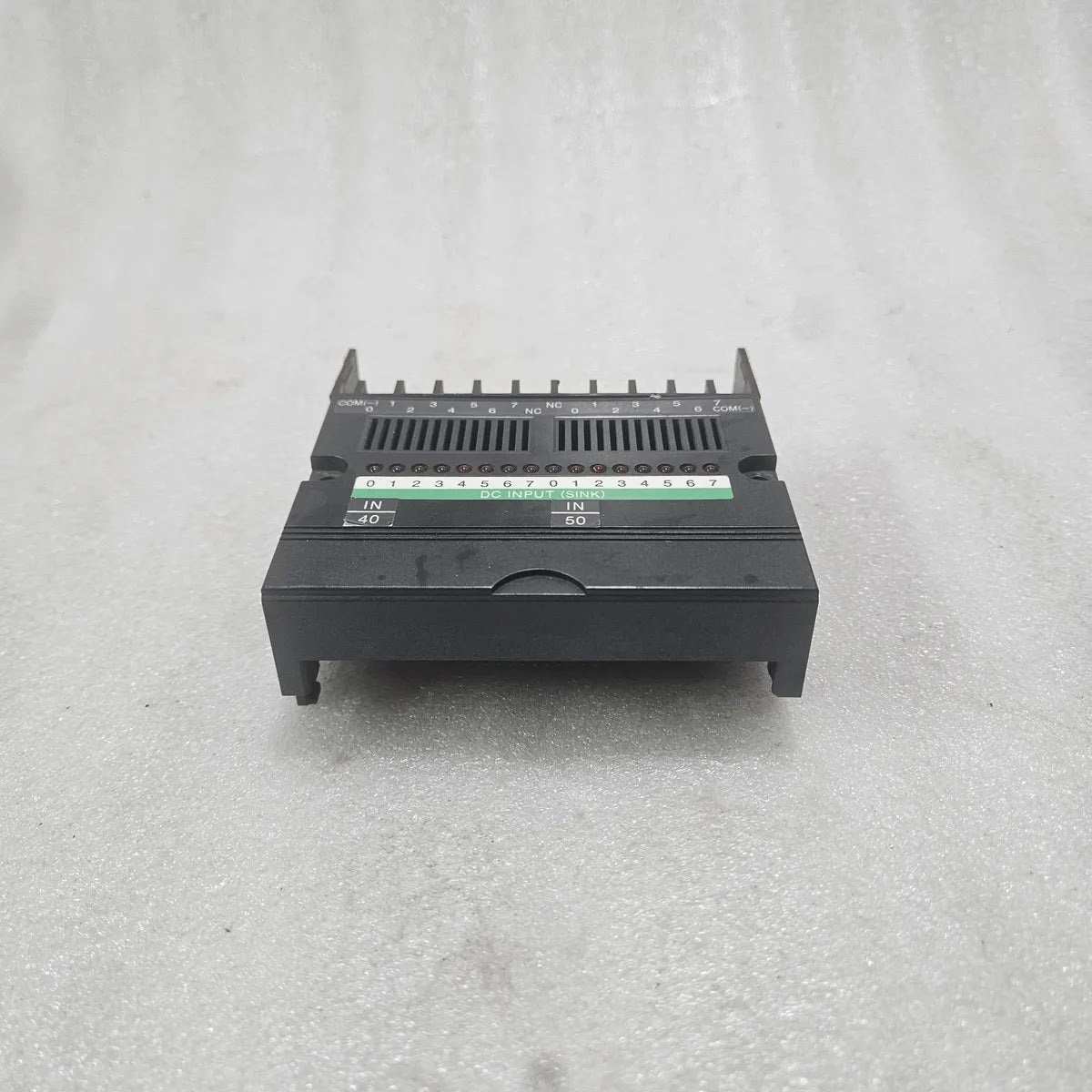 IDEC PFJ-N162U FA-1J 16-DC Input Unit Sink 24V DC 10mA