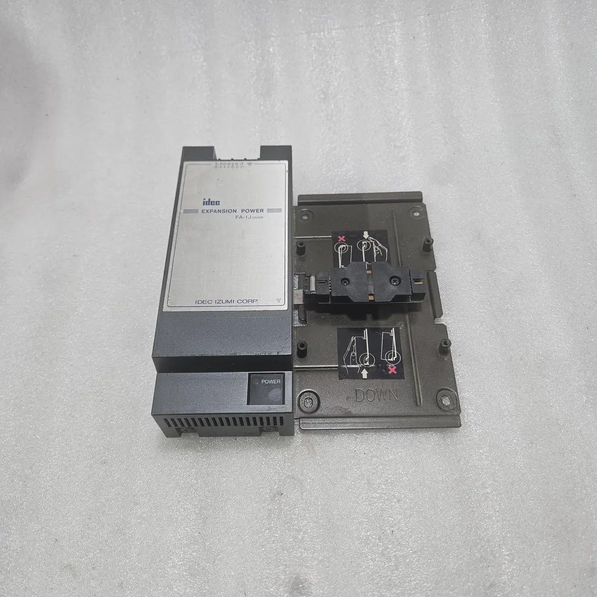 IDEC FA-1J PFJ-PS1DCU Expansion Power Supply Unit DC 24VDC 25W