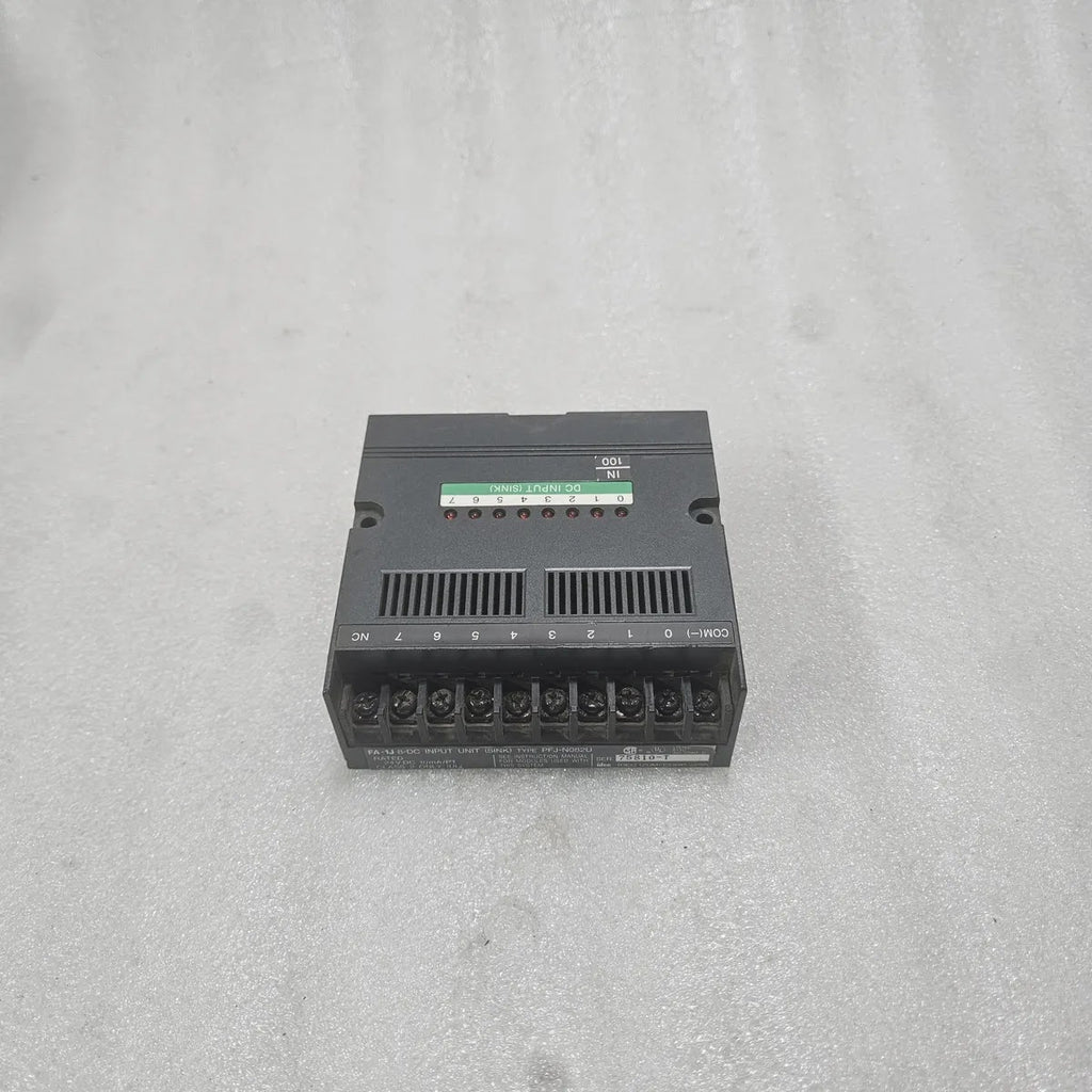 IDEC PFJ-N082U FA-1J 8-DC Input Unit Sink 24VDC 10mA/PT