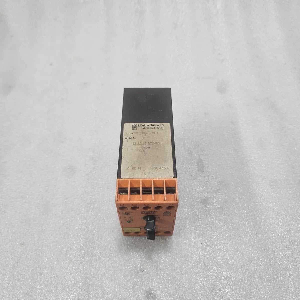 Dold BA 9043/001 3-Phase Voltage Monitor Relay 380V 5A/AC250V
