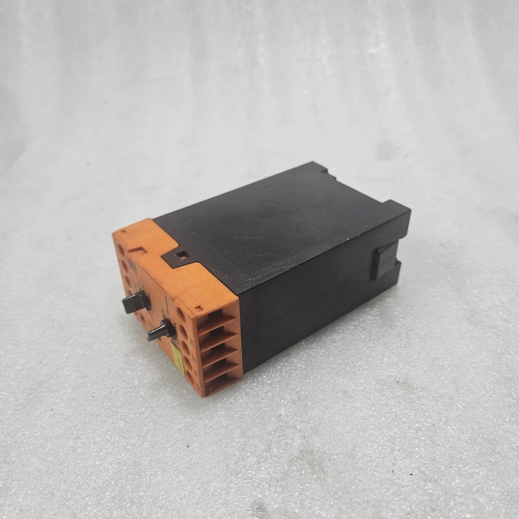 Dold BA 9043/001 3-Phase Voltage Monitor Relay 380V 5A/AC250V