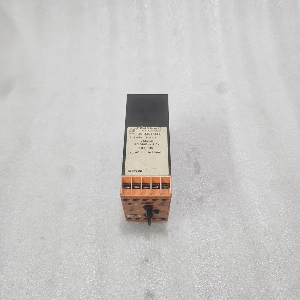 Dold BA 9043/003 3-Phase Voltage Monitor Relay 112V 3A/250V