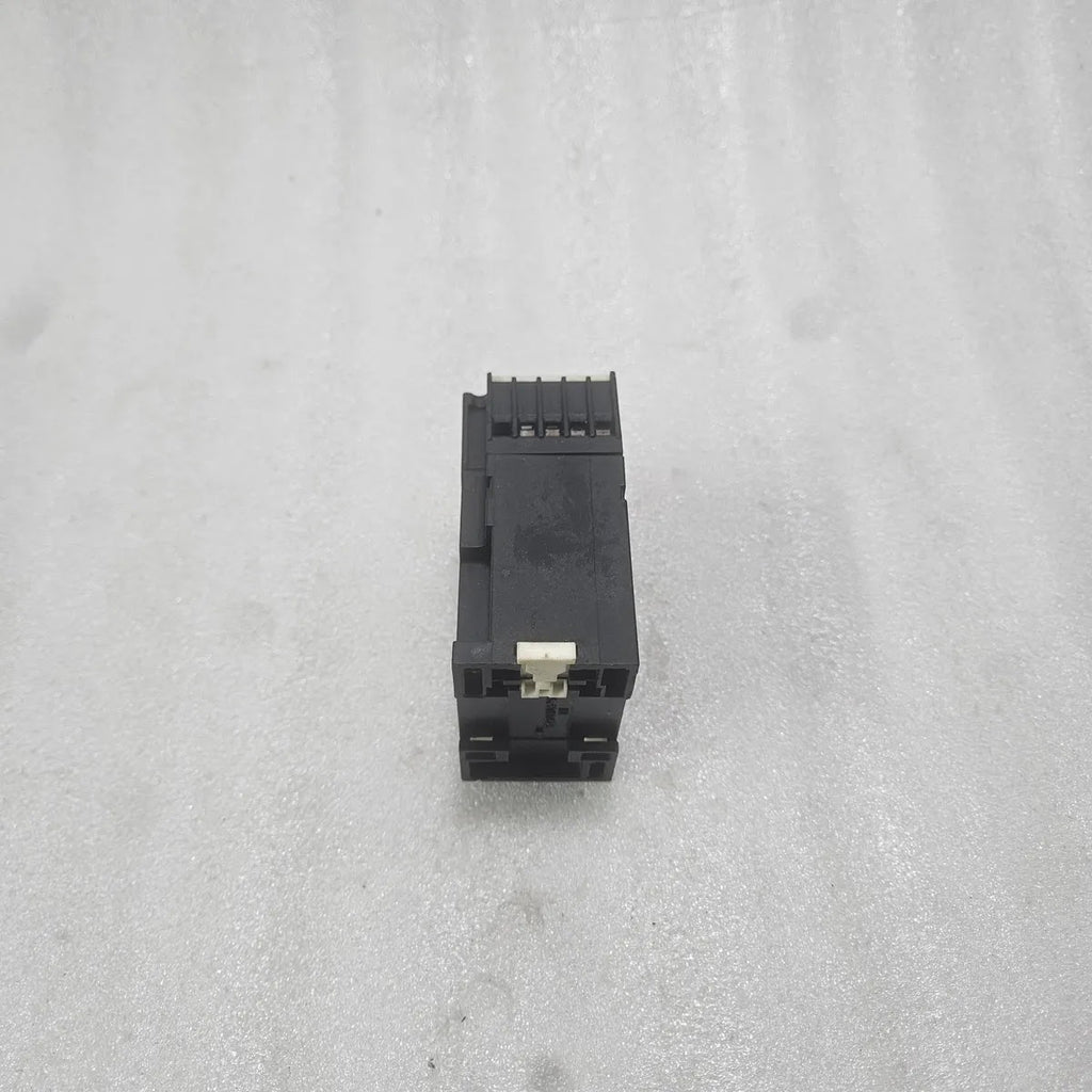 Siemens 7PR41 On Delay Timer Relay 1NC 1NO 2NO 3NO