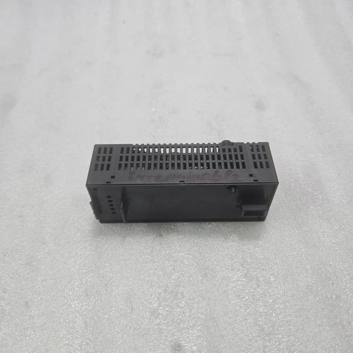 GE Fanuc VersaMax IC200PWR102F Power Supply 120/240VAC