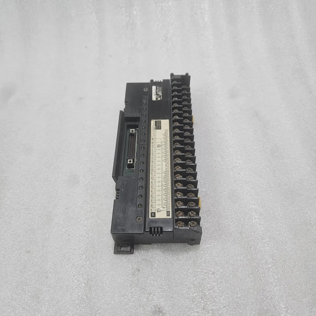 Yoshida Electric PSWD-40-V6-0 I/O Terminal Block Module