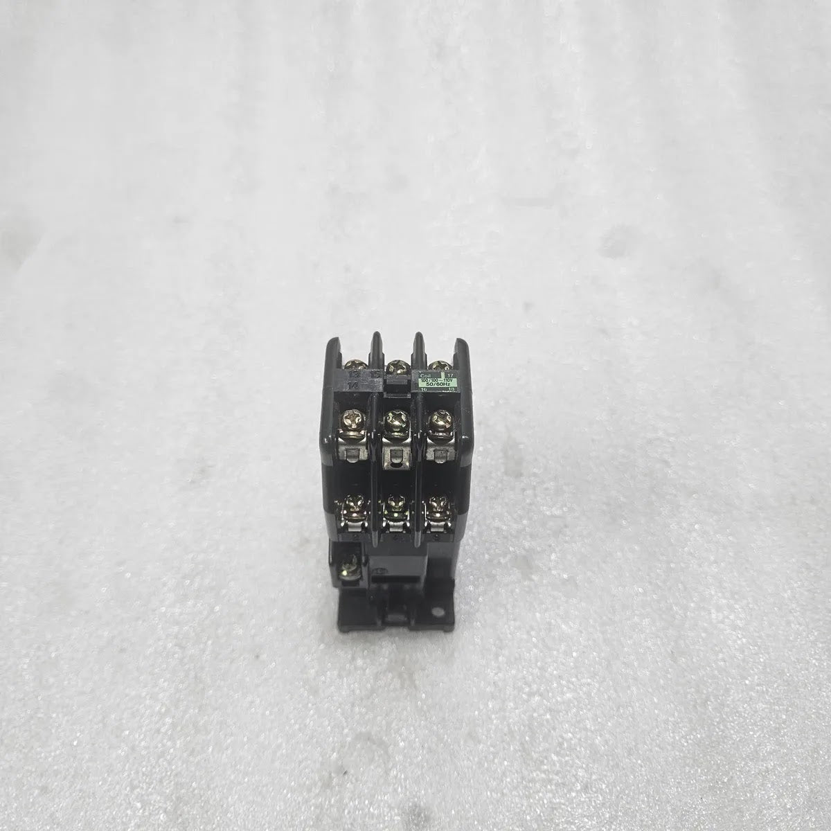 Fuji Electric SRC50-2U/X 4a2b Contactor 100-110V 50/60Hz