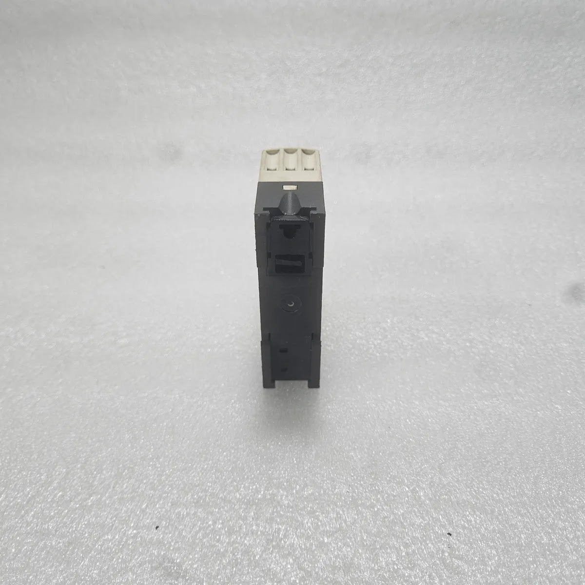 Telemecanique RE7MY13MW Timing Relay 24-240V AC/DC 0.05s-300h
