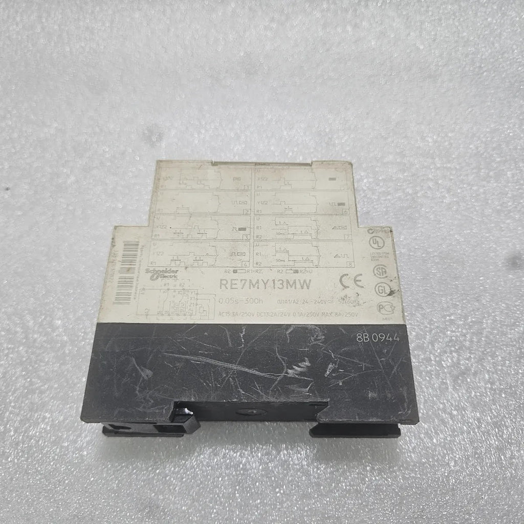 Telemecanique RE7MY13MW Timing Relay 24-240V AC/DC 0.05s-300h