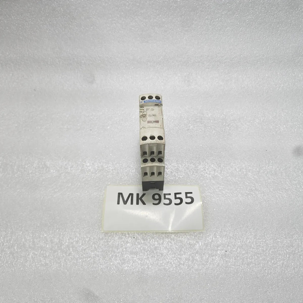 Telemecanique RE7MY13MW Timing Relay 24-240V AC/DC 0.05s-300h