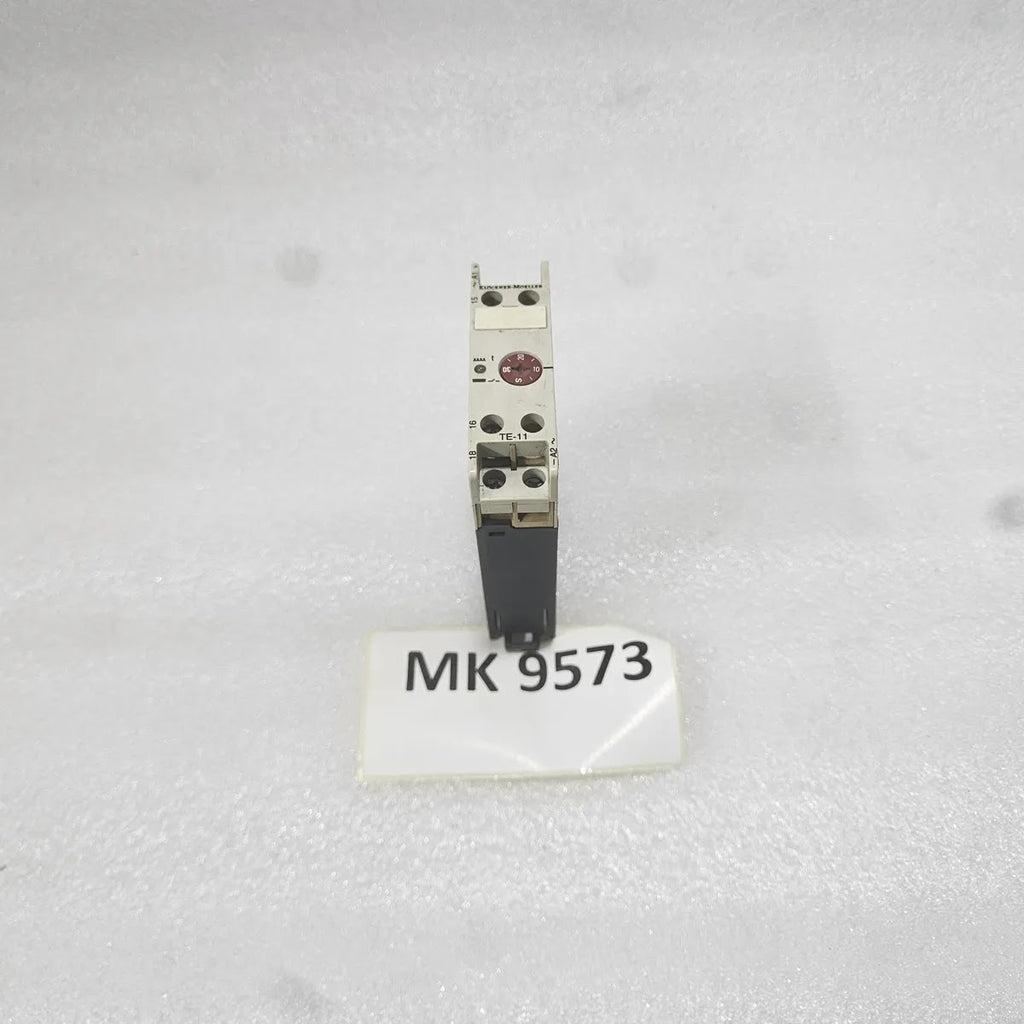 Klockner-Moeller TE-11 Timing Relay Module 10-30s