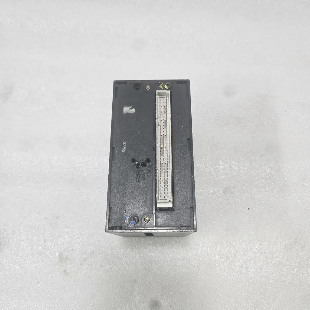 ABB ICSO08R1 Procontic CS 31 I/O Remote Unit 230VAC 10VA