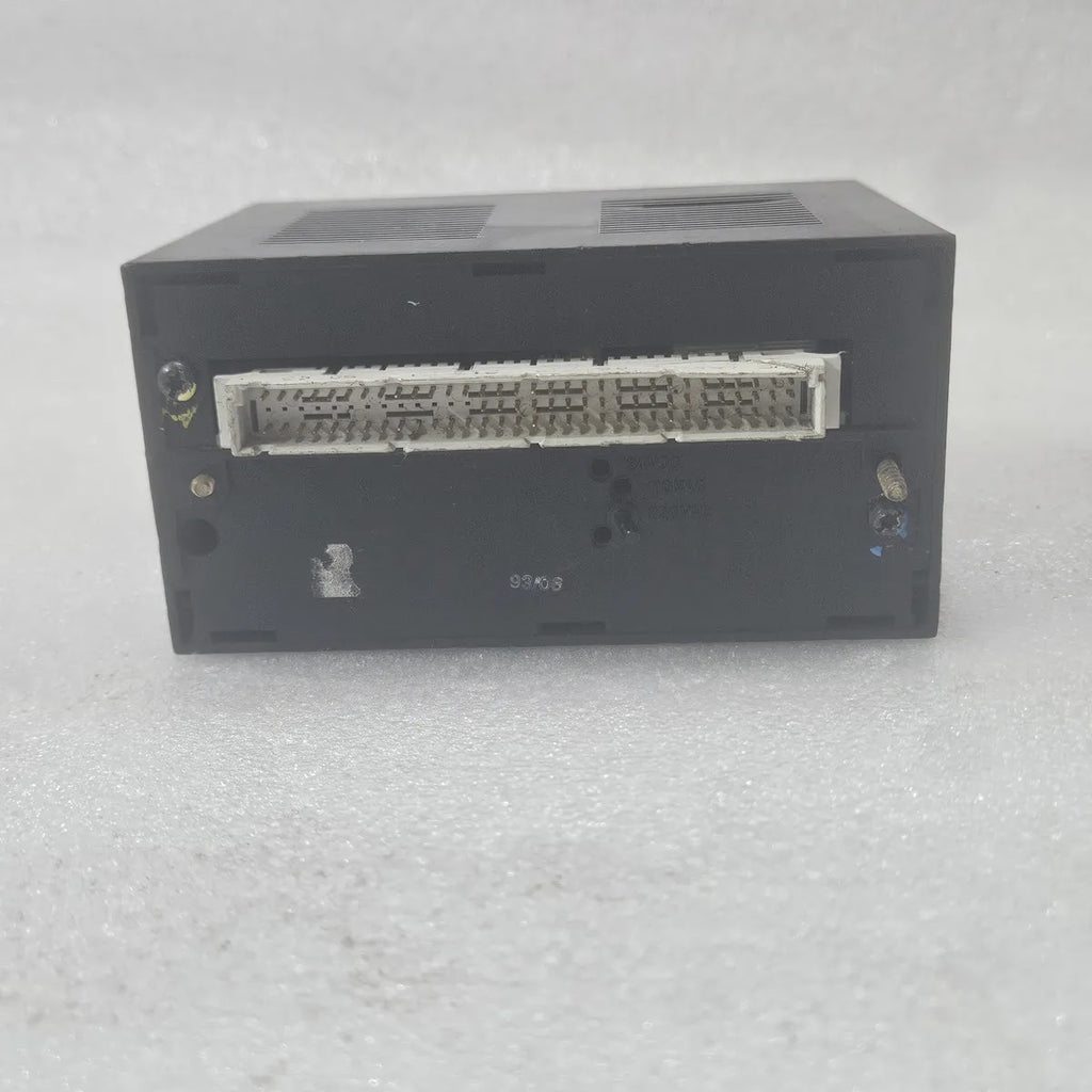 ABB ICSO08R1 Procontic CS 31 I/O Remote Unit 230VAC 10VA