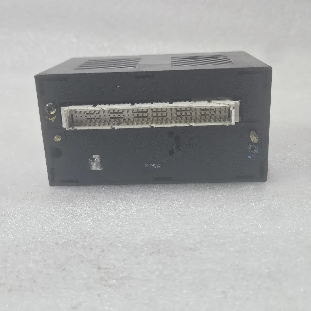 ABB ICSO08R1 Procontic CS 31 I/O Remote Unit 230VAC 10VA