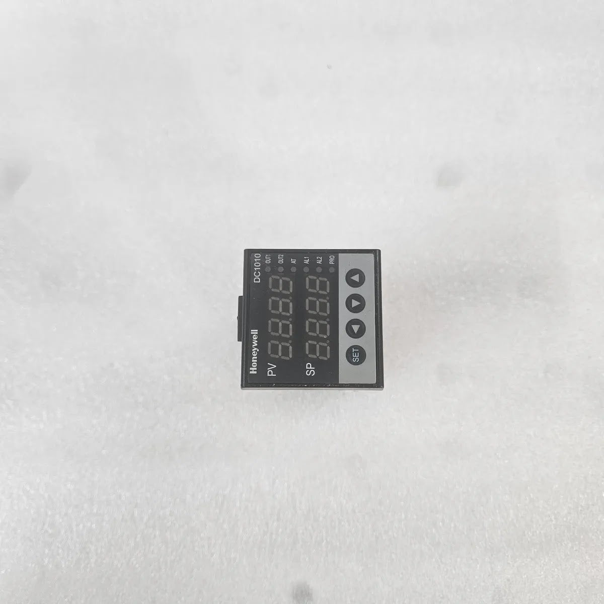 Honeywell DC1010CT-201000-E Temperature Controller 85-265V