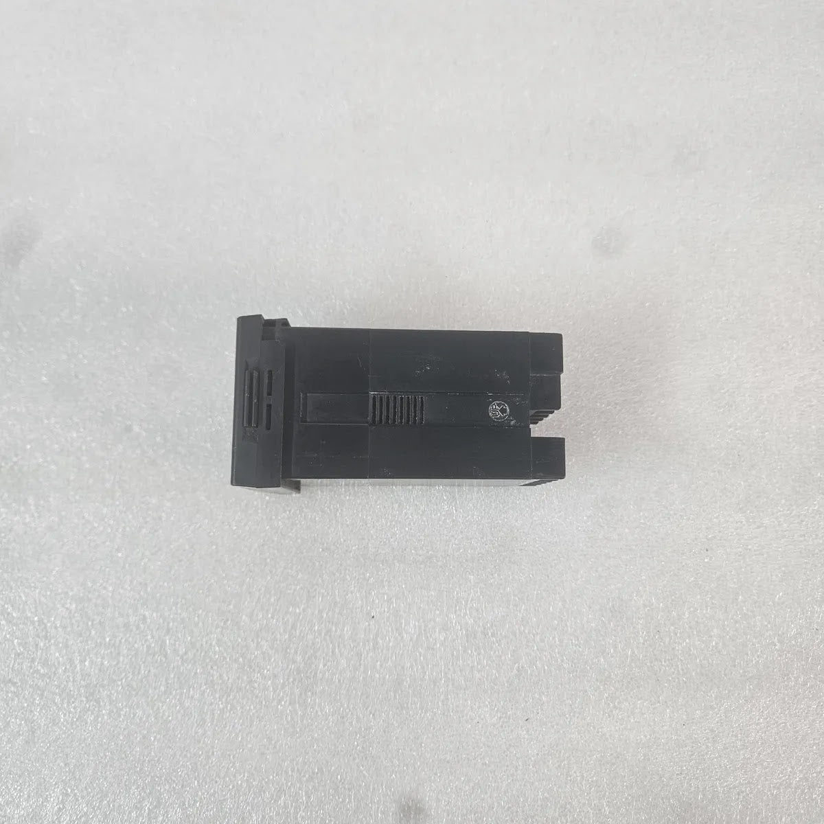 Honeywell DC1010CT-201000-E Temperature Controller 85-265V