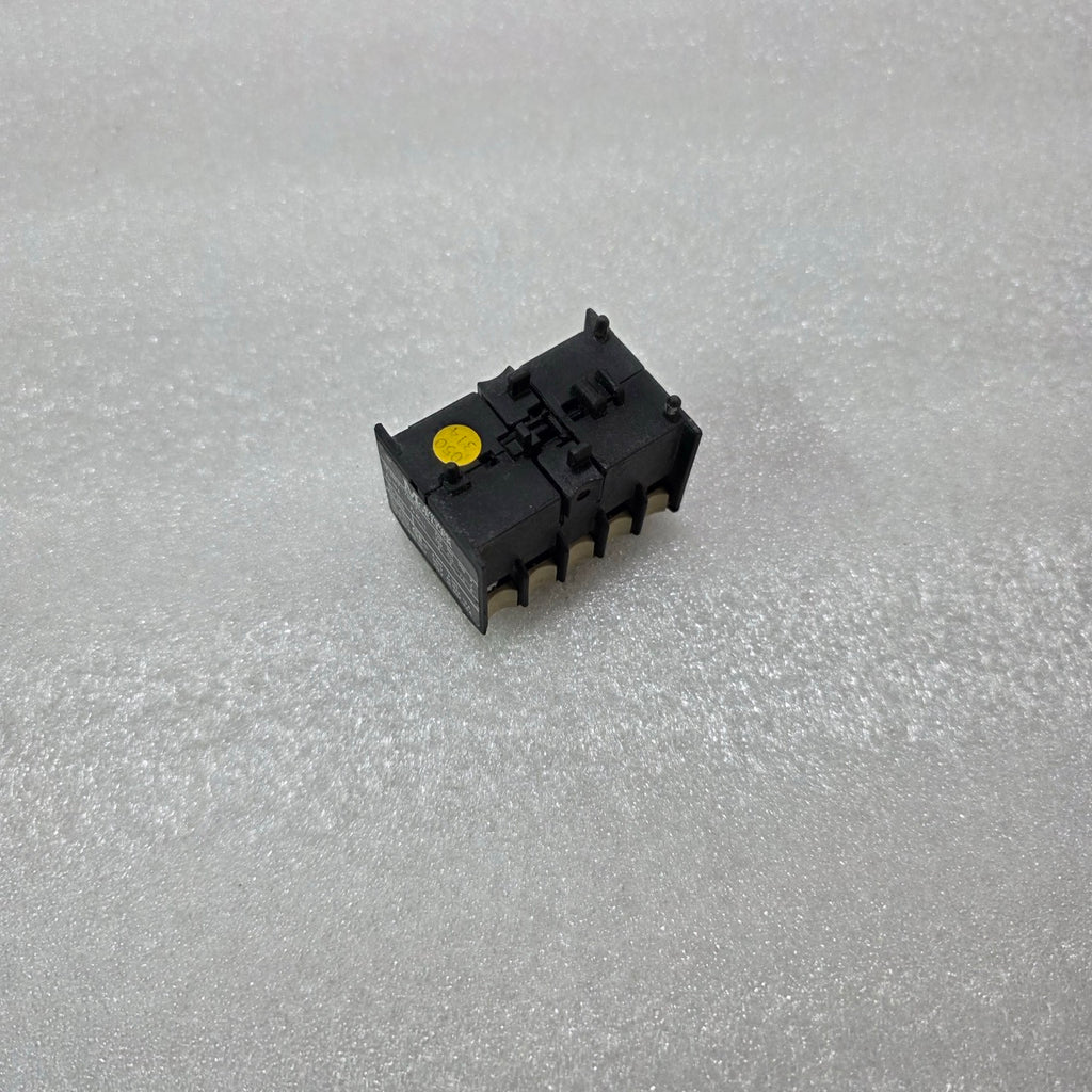 KLÖCKNER MOELLER | 22 DILE | AUXILIARY CONTACT BLOCK | 2NO + 2NC | 500V / 600V |
