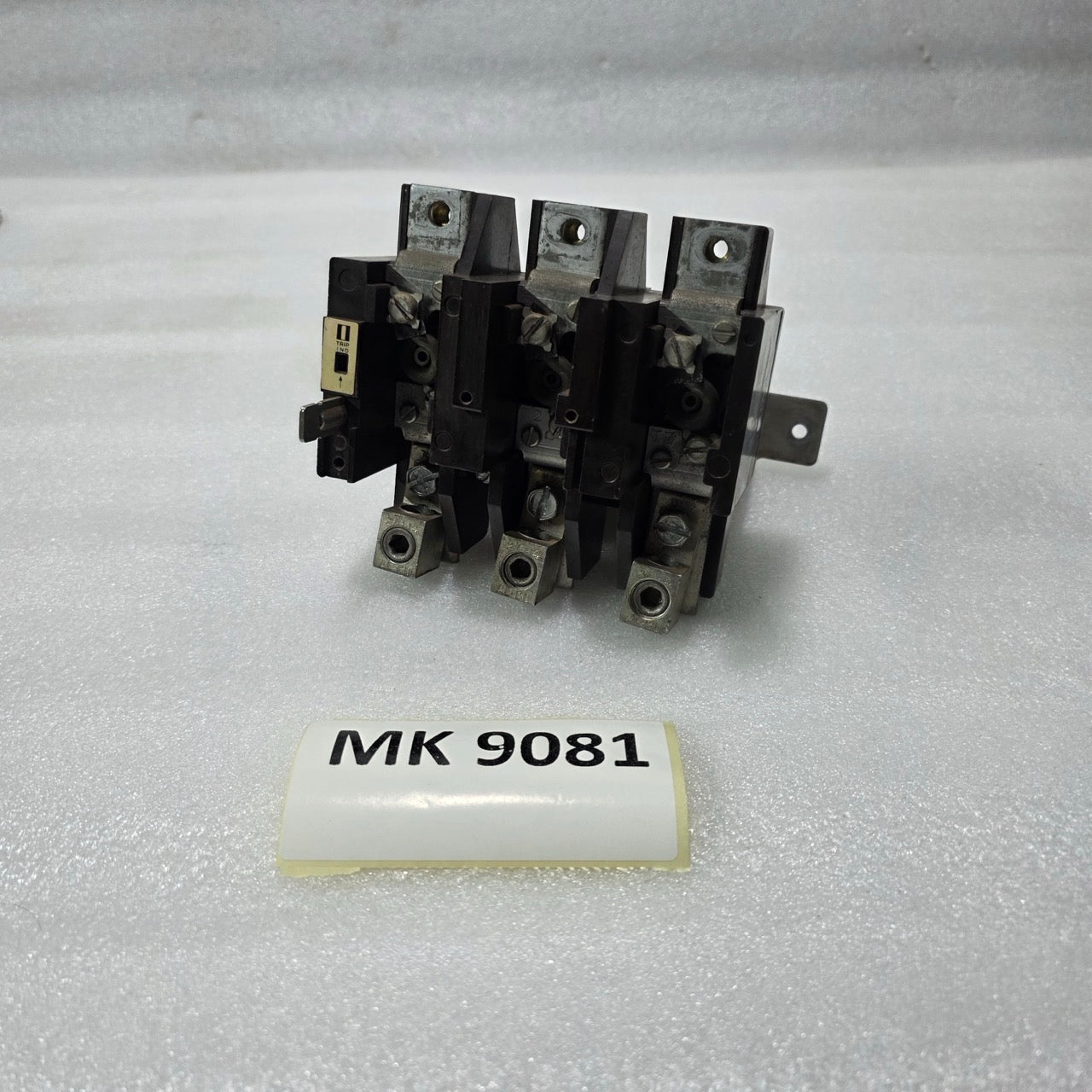 3-POLE INDUSTRIAL CONTACTOR ASSEMBLY 11786839 | HEAVY DUTY ELECTRICAL SWITCHING