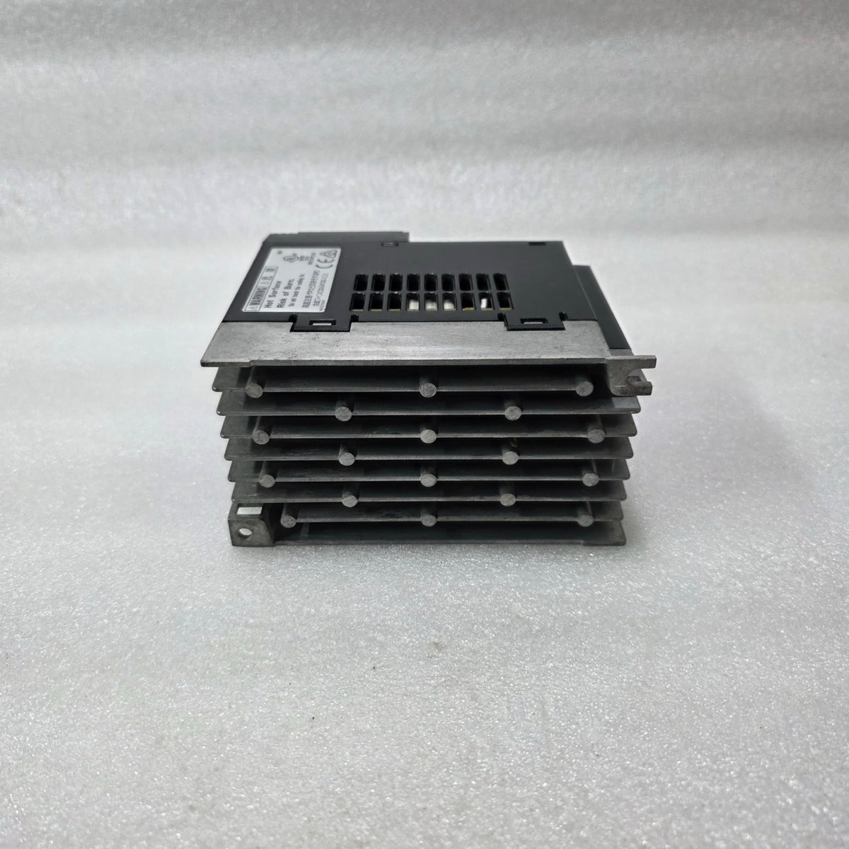 OMRON 3G3MX2-AB004-V1 INVERTER VFD 0.4kW 200-240V 1PH IN 3PH OUT PRE-OWNED