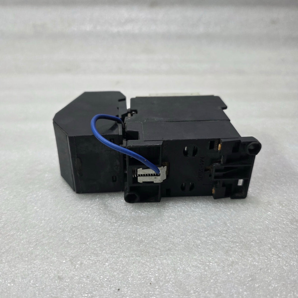 SIEMENS 3TF32 + 3UA5200-1J DOL MOTOR STARTER — 3 POLE CONTACTOR 6.3-10A