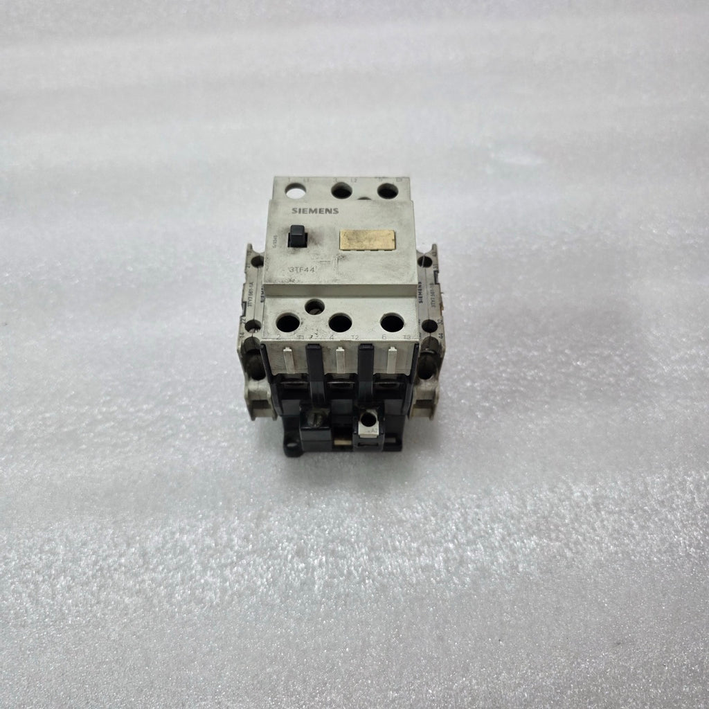 SIEMENS 3TF4422-0A AC CONTACTOR 42A 220V 50/60HZ + 3TY7561-1B AUX CONTACT
