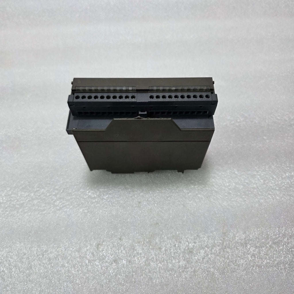 SIEMENS 6ES7332-5HB01-0AB0 SIMATIC S7-300 SM332 ANALOG OUTPUT MODULE 2AO